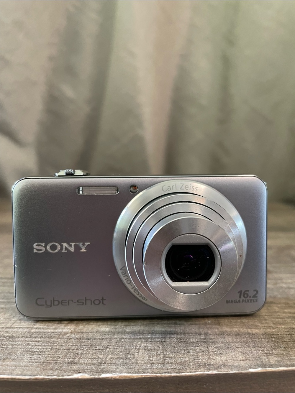 Sony Cyber-shot DSC-WX50 16.2MP Digital Camera Silver - Bundle 16GB SD Case